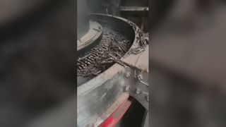 ماشین پلت زیست توده در عمل: خروجی بالا پایدار