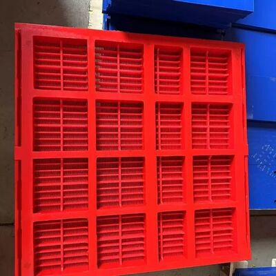 حصيرة غربلة بولي يوريثان سميكة 30 مم مع مقاومة عالية للتآكل وفتحات ذاتية التنظيف لفحص الفحم في المناجم