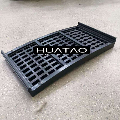 پانل صفحه نمایش لاستیکی 50*10 میلی متری با طراحی ماژولار و سوراخ های تنظیم پذیر 10-50 میلی متری برای پردازش مواد معدنی