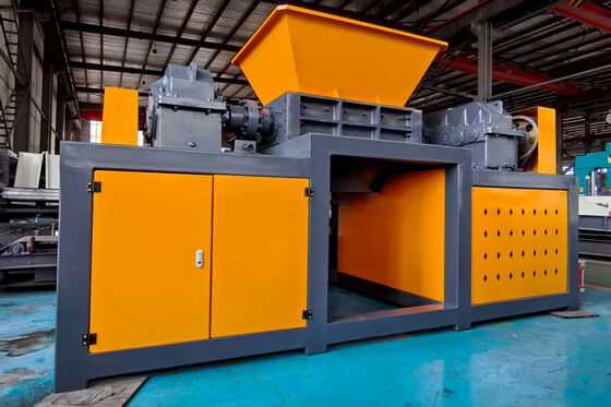 ماشین خردکننده دو موتور 60kW کل قدرت برای لاستیک
