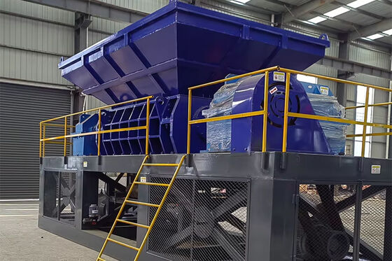 380V / 50Hz Double Shaft Shredder برای کارخانه بازیافت اروپا